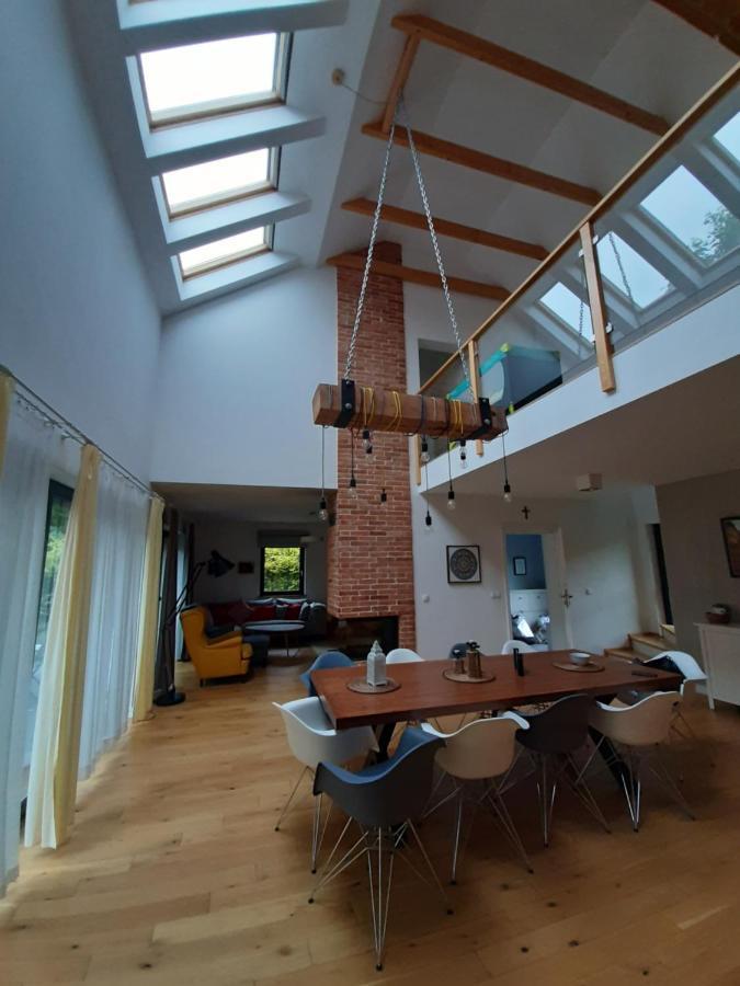 Wiselka Holiday House-1,2Km To The Beach; 5 Bedrooms, 3 Bahrooms; Fire Place. Private Sauna! Exterior foto